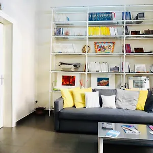https://nonna-mafalda-house.catania-hotels.net