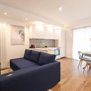 Ziani 5 Vatican Apartment