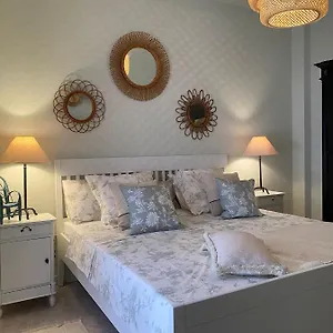 https://apt-casartemia.hotelitalianriviera.com