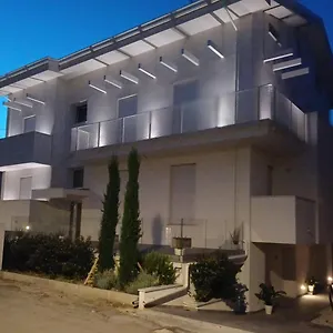 https://appartamento-a-250-metri-dal-mare.riccione-hotels.org